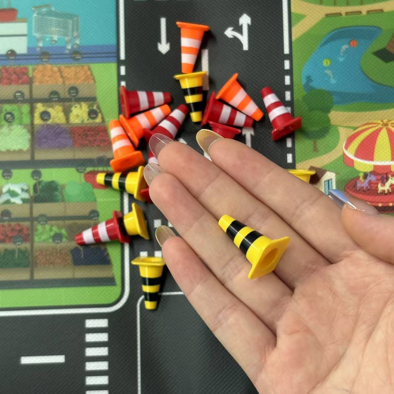 Mini Traffic Road Signs & Road - Kids Educational Gadget 评论和价格